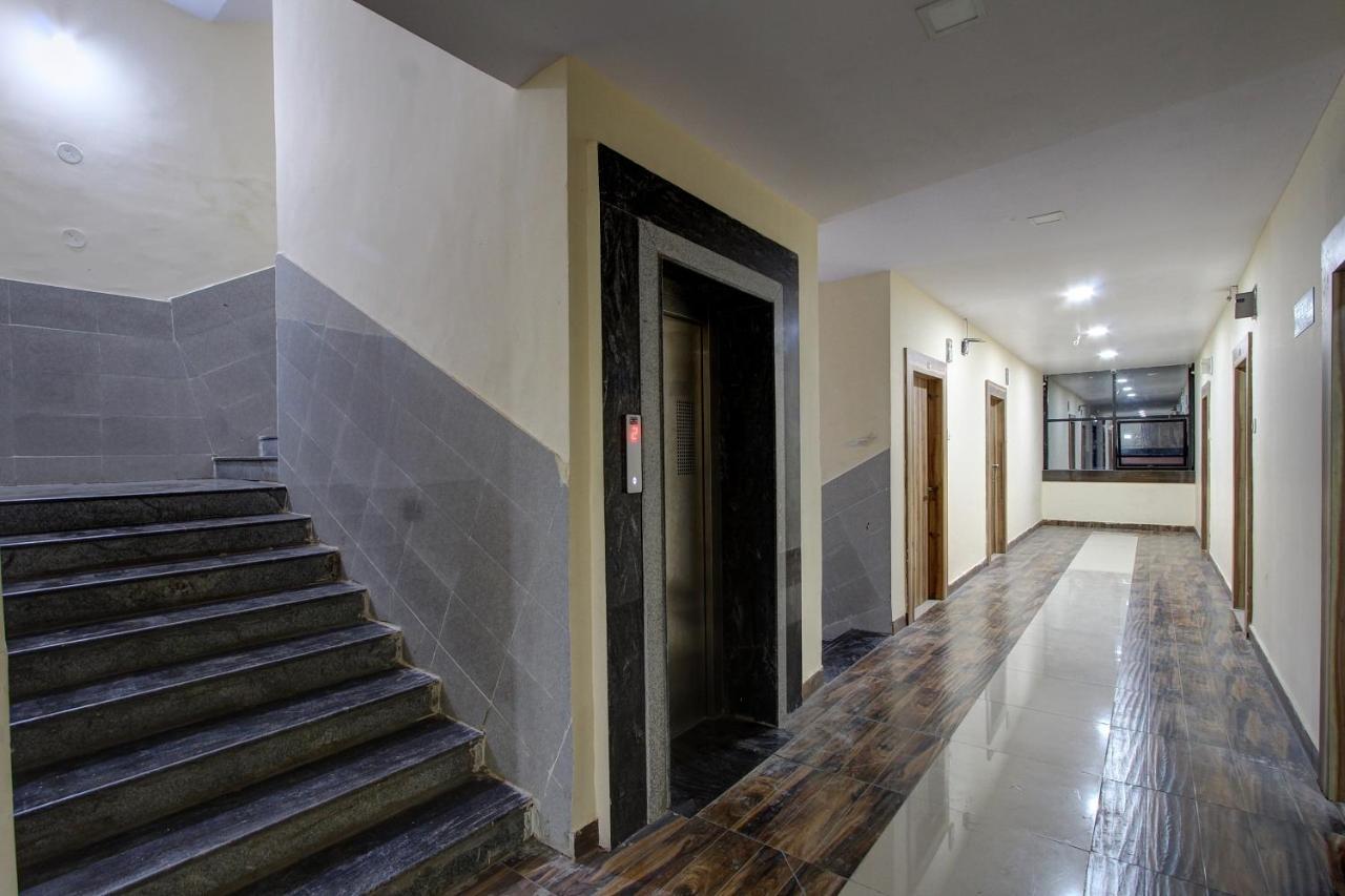 Collection O 38566 Mk Hotel And Lodge Gulbarga Exterior photo